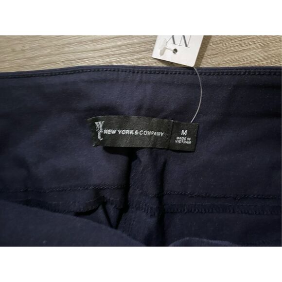 NY&Co NWT Navy Blue Stretch Pull-On Dress Pants, Size Medium, MSRP $50 - Picture 7 of 10